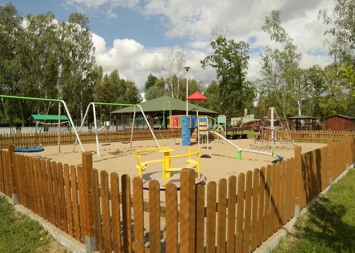 Camping Oaza Blonie Kornik Domki Standard Plus - 3 Pokoje